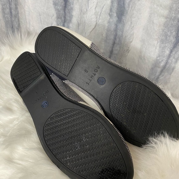 Rothy’s black and cream size 9 flats - Picture 2 of 4